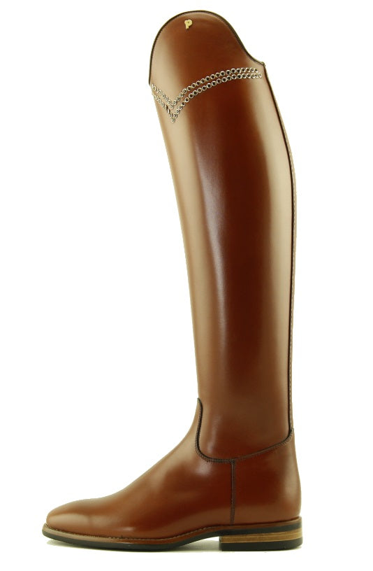 Brown dressage hotsell boots